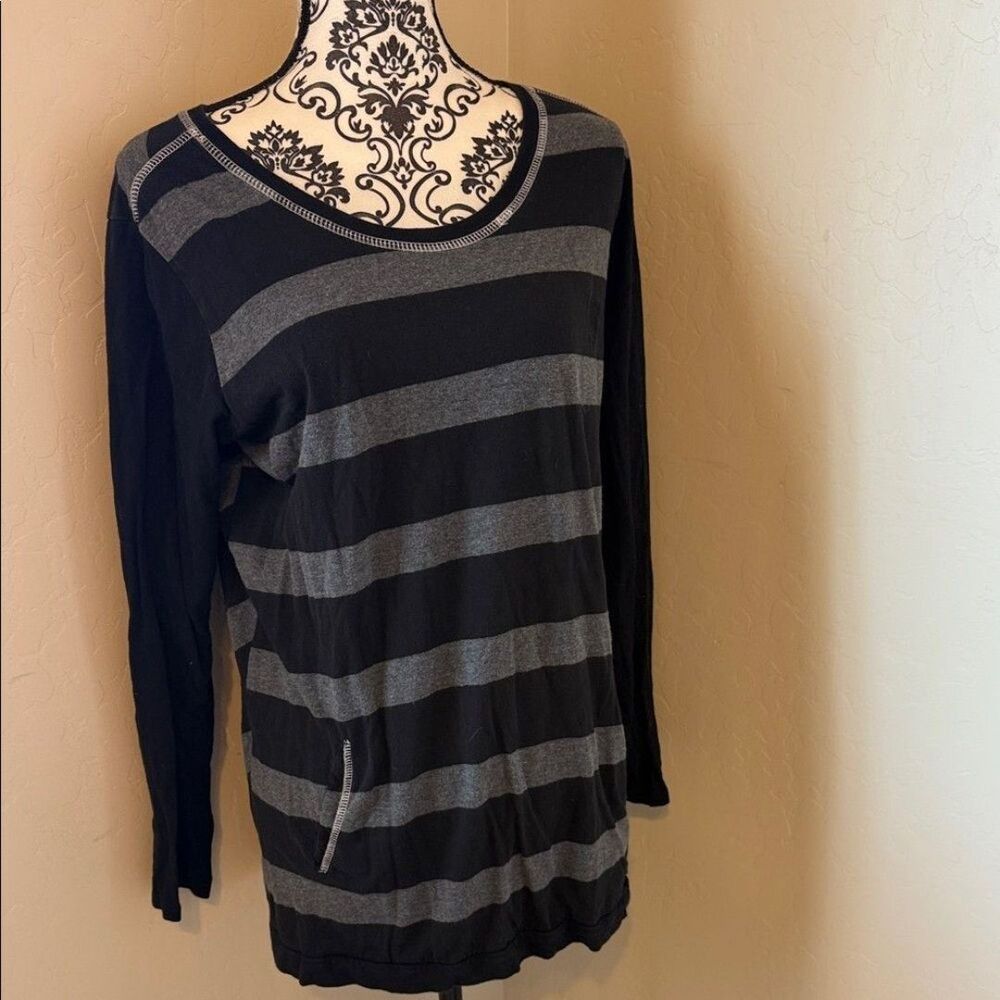 Metal Mulisha Black and Gray Long Sleeve Shirt
